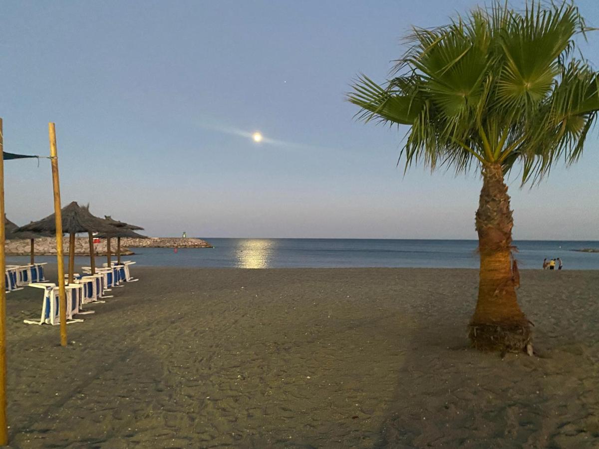 Manilva Beach Casa De Pedro ภายนอก รูปภาพ