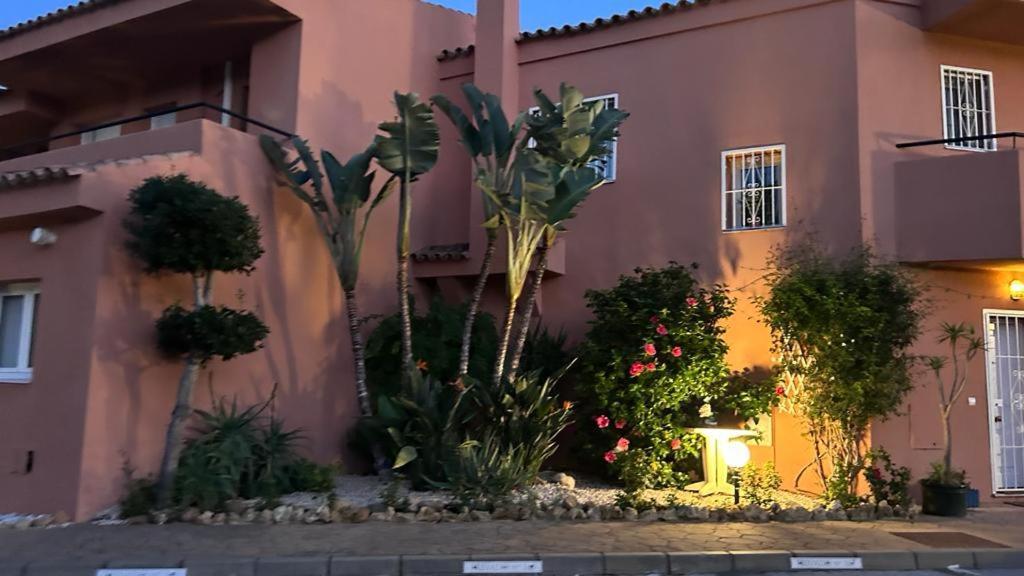 Manilva Beach Casa De Pedro ภายนอก รูปภาพ